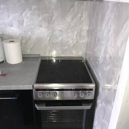 Parrot Building 홈스테이 스코페