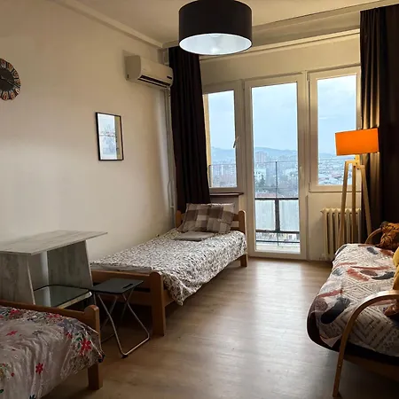 Homestay With Great View Shared Bathroom No Parking *