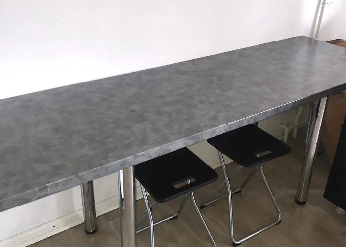 Homestay Parrot Building *