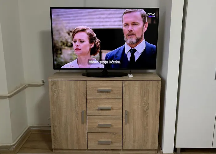 Parrot Building Homestay Skopje